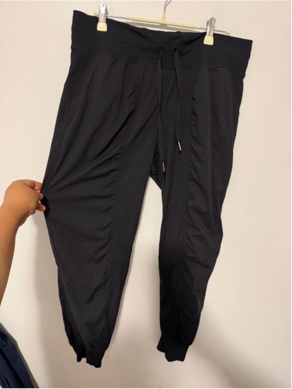 Lululemon Dance Studio Jogger Pants Black Women’s Size 10 Lightweight Excellent - Picture 9 of 9